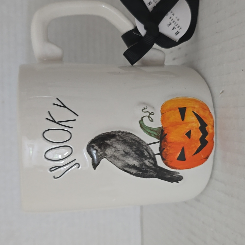 NTW Rae Dunn Spooky Mug - Picture 3 of 16